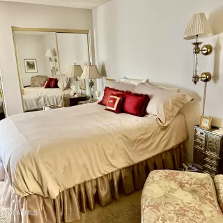 Photo #1: 7034974 Listing