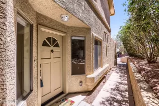 Photo #6: 7035030 Listing