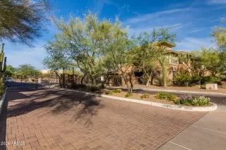 Photo #1: 7035267 Listing
