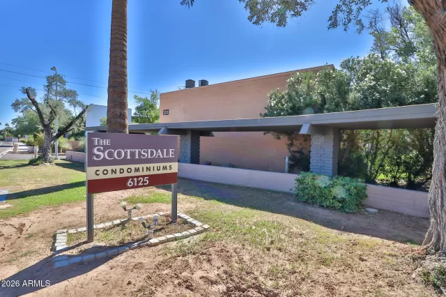 MLS: 7035268 Condo For Sale