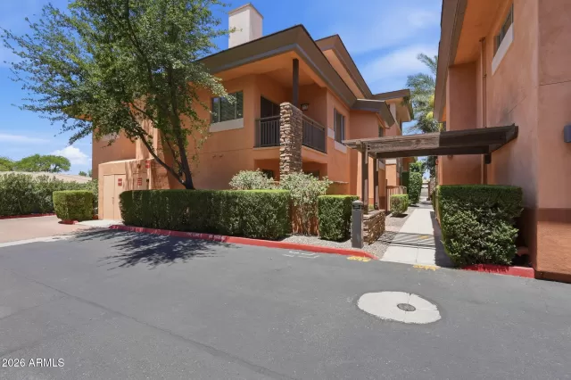 MLS: 7035294 Condo For Sale