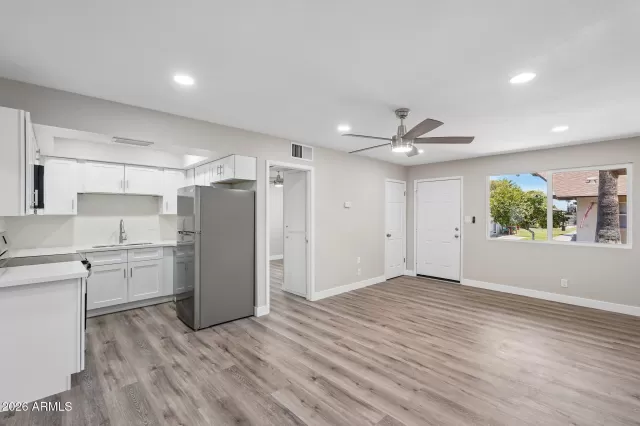 MLS: 7035313 Condo For Sale