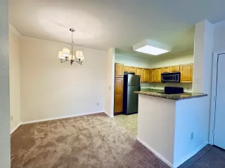 Photo #6: 7035437 Listing