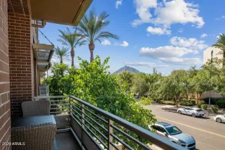 Photo #4: 7035507 Listing