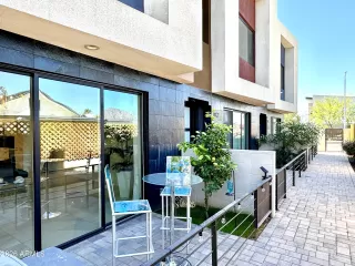 Photo #1: 7035777 Listing