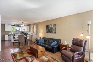 Photo #2: 7035904 Listing