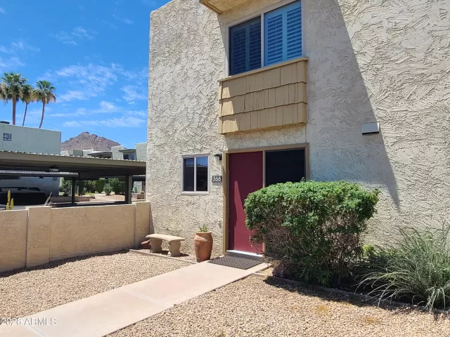 MLS: 7036178 Condo For Sale