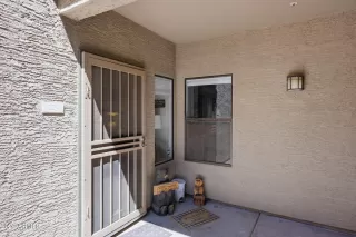Photo #1: 7036247 Listing