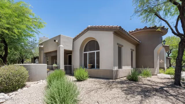 MLS: 7036329 Condo For Sale