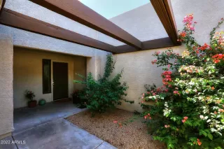 Photo #3: 7036681 Listing