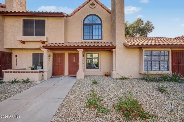 MLS: 7036742 Condo For Sale