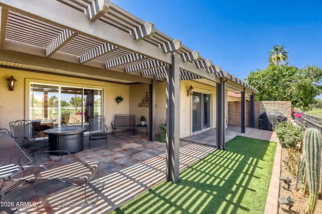 MLS: 7036771 Condo For Sale