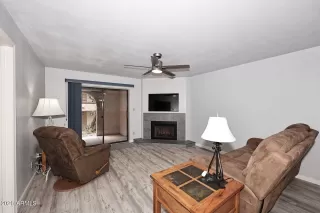 Photo #1: 7036816 Listing 