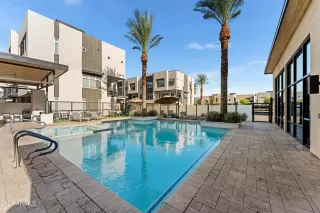 Photo #3: 7036875 Listing
