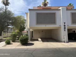 Photo #1: 7036930 Listing