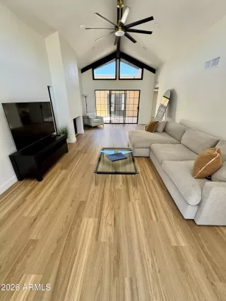 Photo #1: 7037017 Listing 
