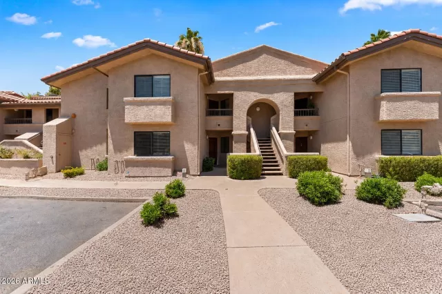 MLS: 7037233 Condo For Sale