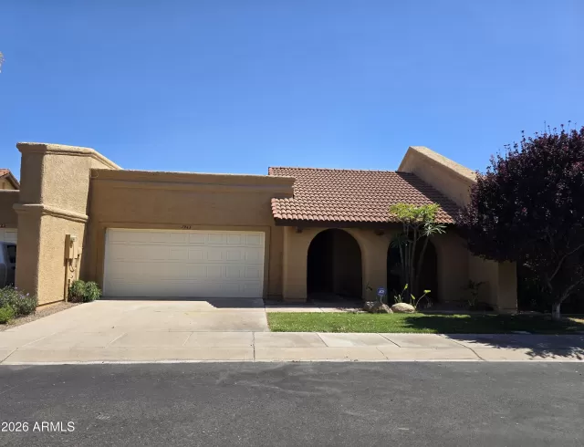 MLS: 7037387 Condo For Sale