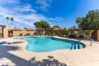 Photo #5: 7037387 Listing 