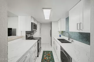 Photo #4: 7037552 Listing 