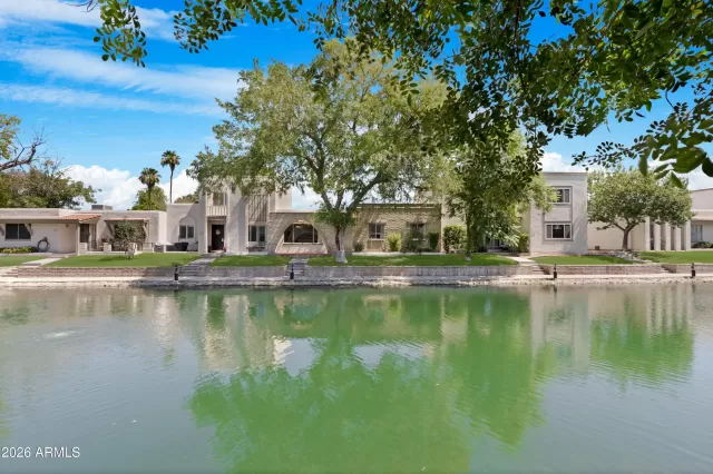 MLS: 7037809 Condo For Sale