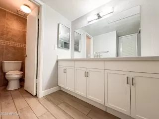 Photo #4: 7037893 Listing 