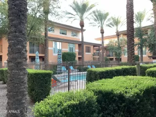 Photo #2: 7037945 Listing