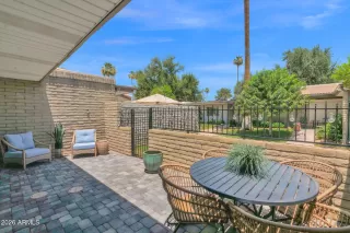 Photo #6: 7038079 Listing