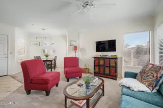 Photo #5: 7038205 Listing