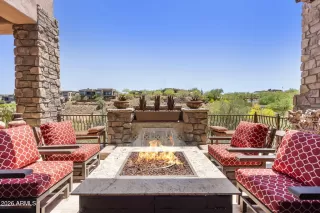 Photo #3: 7038232 Listing