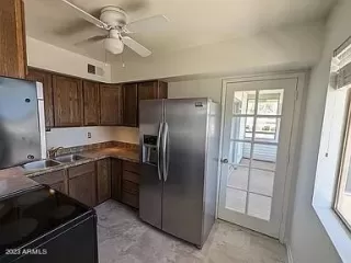 Photo #4: 7038457 Listing