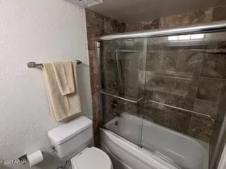 Photo #5: 7038457 Listing
