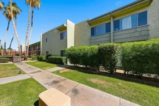 Photo #4: 7038512 Listing
