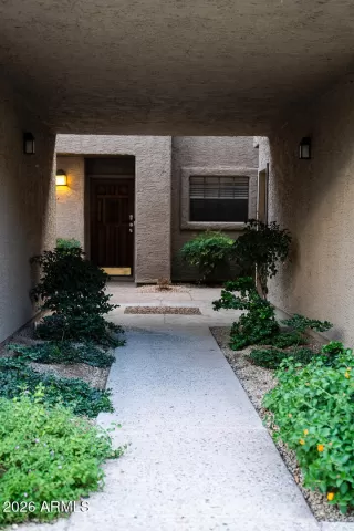 Photo #1: 7038730 Listing 