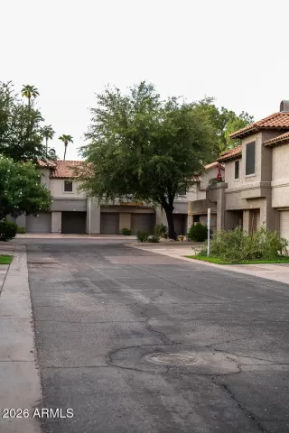 Photo #2: 7038730 Listing 