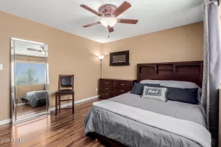 Photo #6: 7039125 Listing