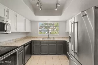 Photo #3: 7039130 Listing