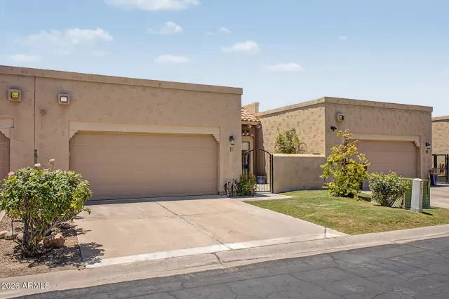 MLS: 7039144 Condo For Sale