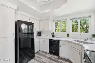 Photo #3: 7039330 Listing