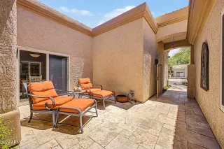 Photo #4: 7040199 Listing