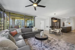 Photo #5: 7040818 Listing
