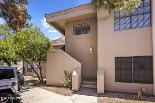 Photo #2: 7040861 Listing