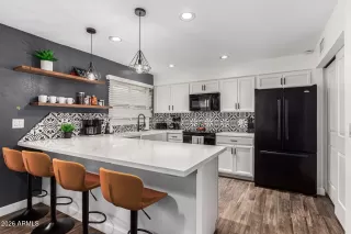 More Details about MLS # 7041117 : 6849 E OSBORN ROAD C#C