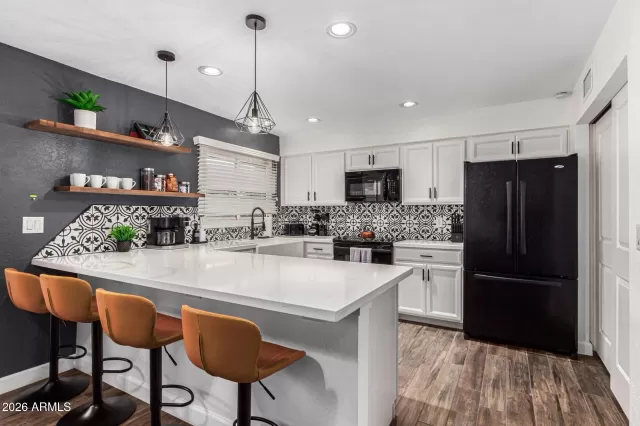 MLS: 7041117 Condo For Sale