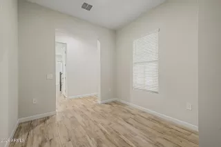 Photo #4: 7041120 Listing
