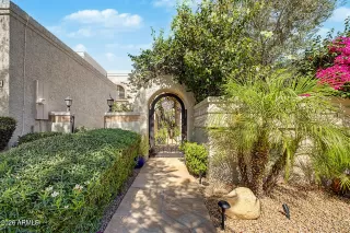 Photo #1: 7041128 Listing