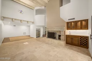 Photo #6: 7041128 Listing