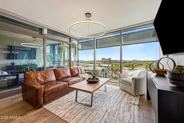 MLS: 7041176 Condo For Sale