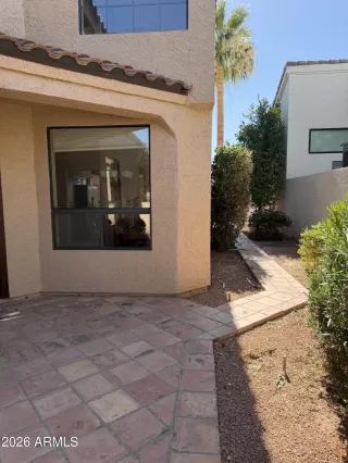 Photo #2: 7041367 Listing