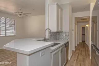 Photo #3: 7041391 Listing